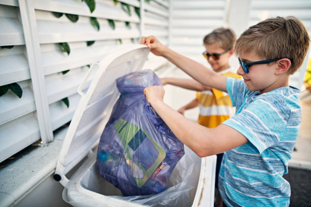 Best Yard Cleanup Services  in Rossvle, IL