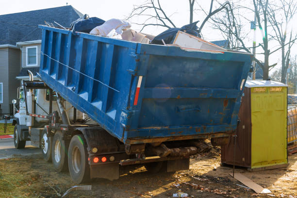 Best Junk Hauling Services  in Rossvle, IL